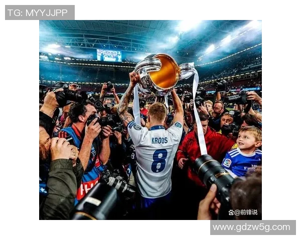 国王杯惊天逆转皇马6-2波尔图红牌风波引发全场轰动