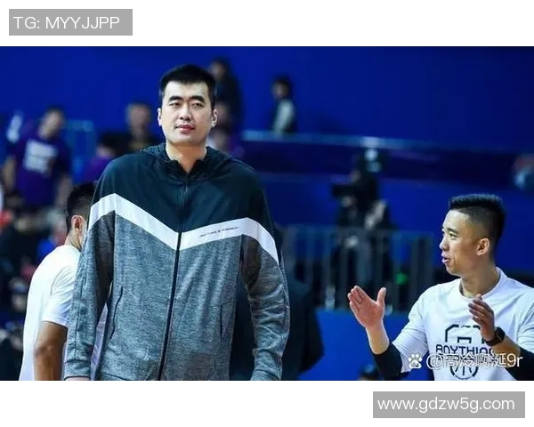 姚明携手女篮崛起展现风采共同书写辉煌新篇章