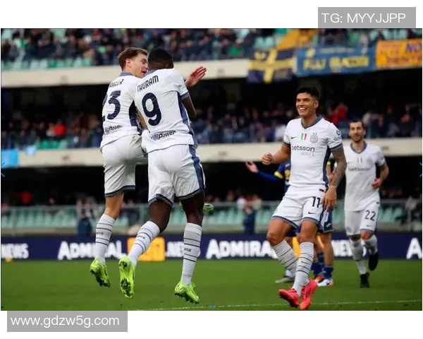 欧联杯精彩对决皇马大胜利物浦乌龙球引发全场狂欢与转会传闻 欧联杯精彩对决皇马大胜利物浦乌龙球引发全场狂欢与转会传闻