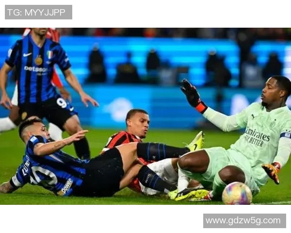 英超大战：国米狂胜那不勒斯五球大捷引发全场热议