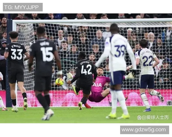 德甲激战莱比锡凭乌龙球小胜曼联全场沸腾瞬间回顾十大精彩进球