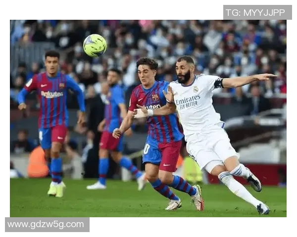 国王杯精彩对决巴萨4-0轻取里昂战术解析与绝杀时刻回顾